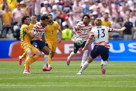 دقيقة بدقيقة.. أمريكا 1-0 أستراليا في كأس العالم.. هدف ذاتي